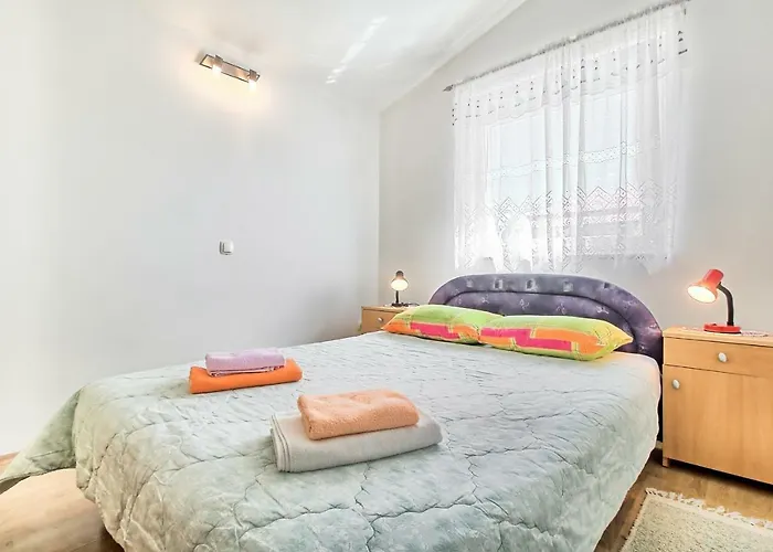 Lara Apartman